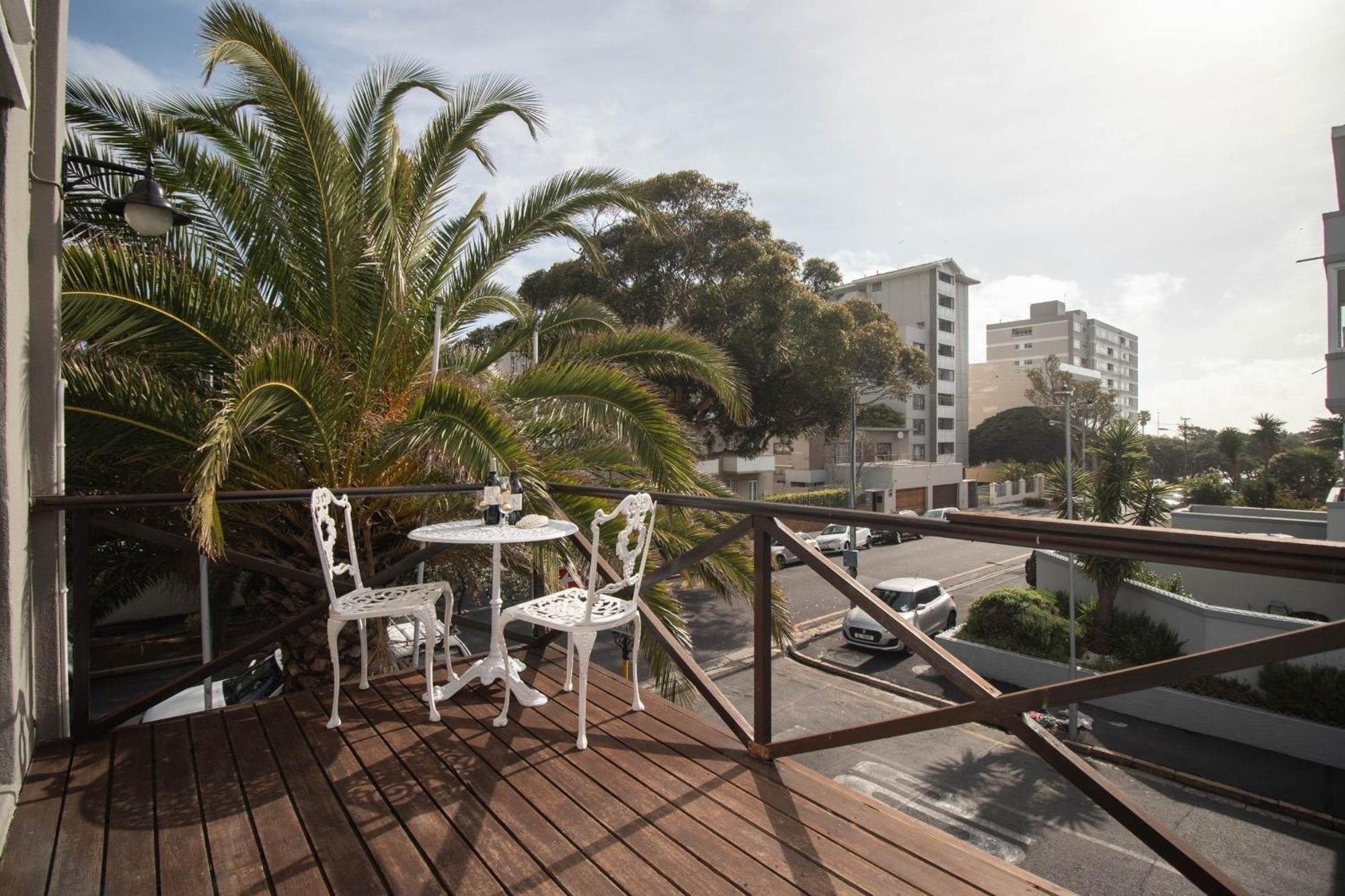 Spring Tide Inn By Ctha Cape Town Ngoại thất bức ảnh