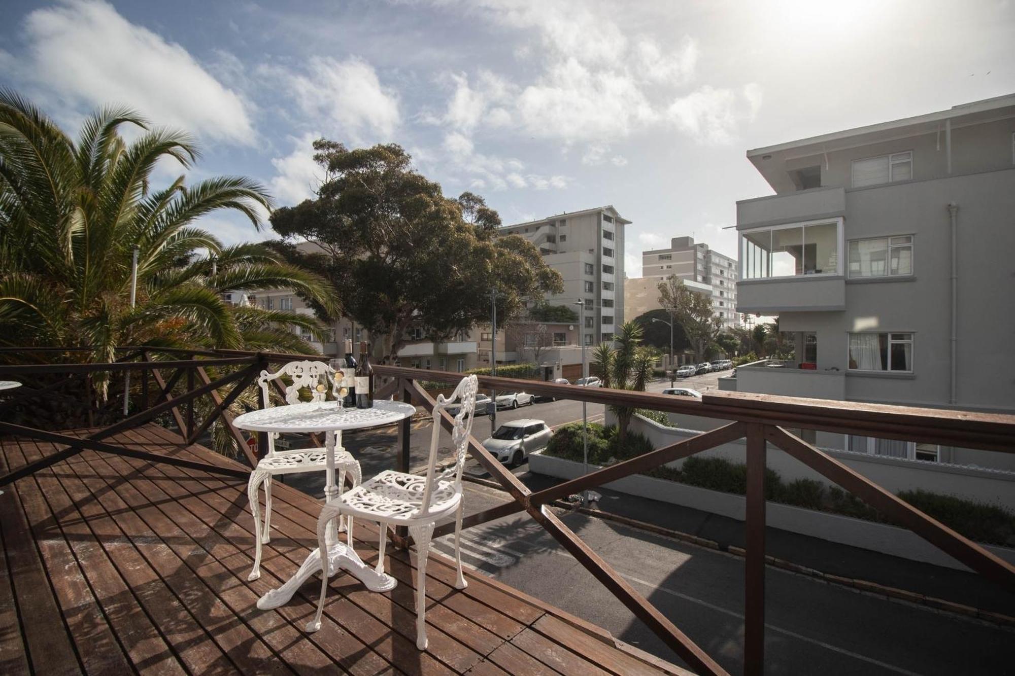 Spring Tide Inn By Ctha Cape Town Ngoại thất bức ảnh