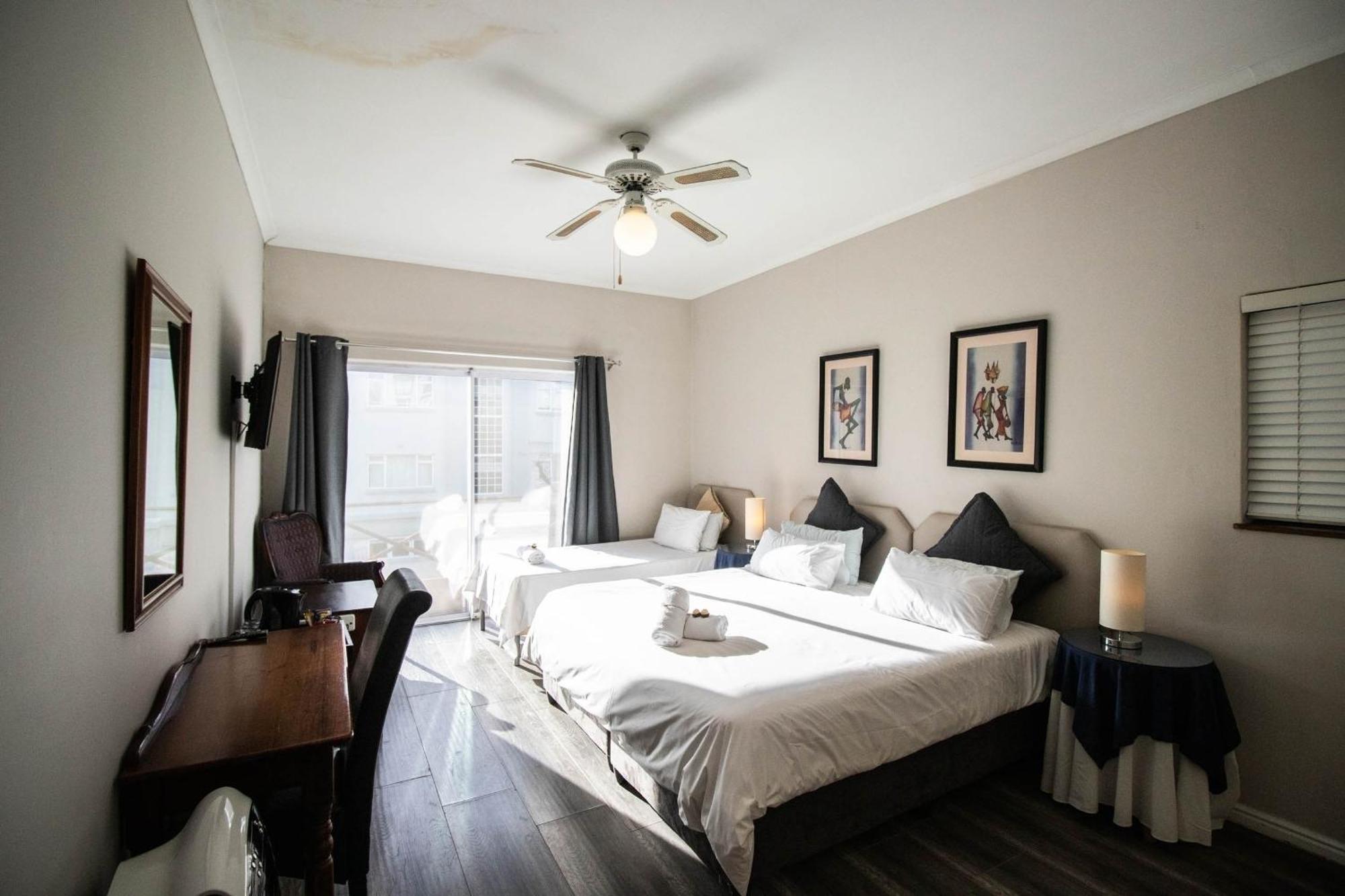 Spring Tide Inn By Ctha Cape Town Ngoại thất bức ảnh
