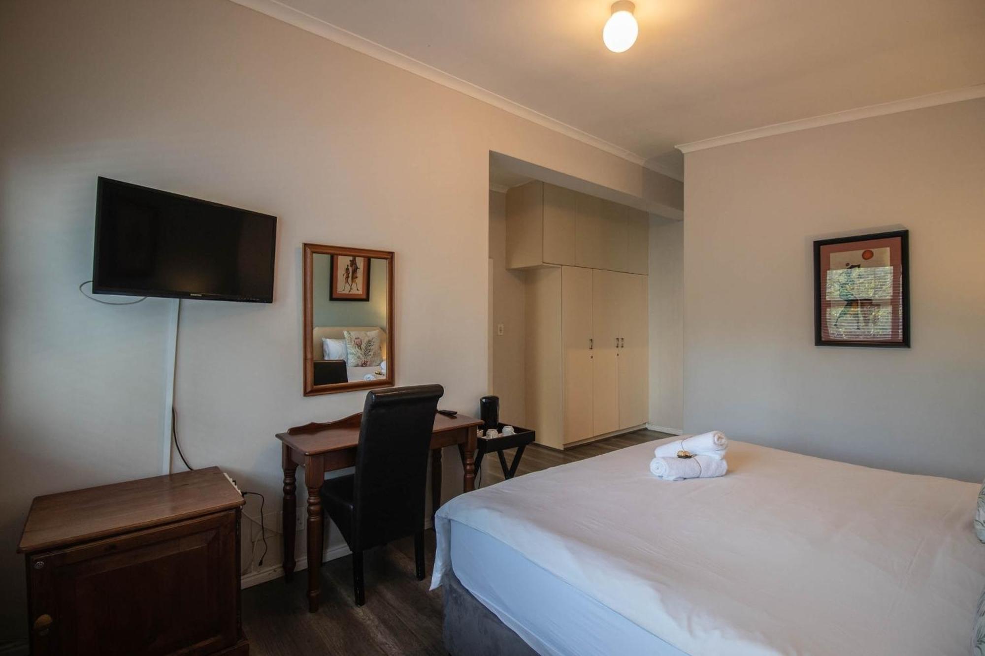 Spring Tide Inn By Ctha Cape Town Ngoại thất bức ảnh
