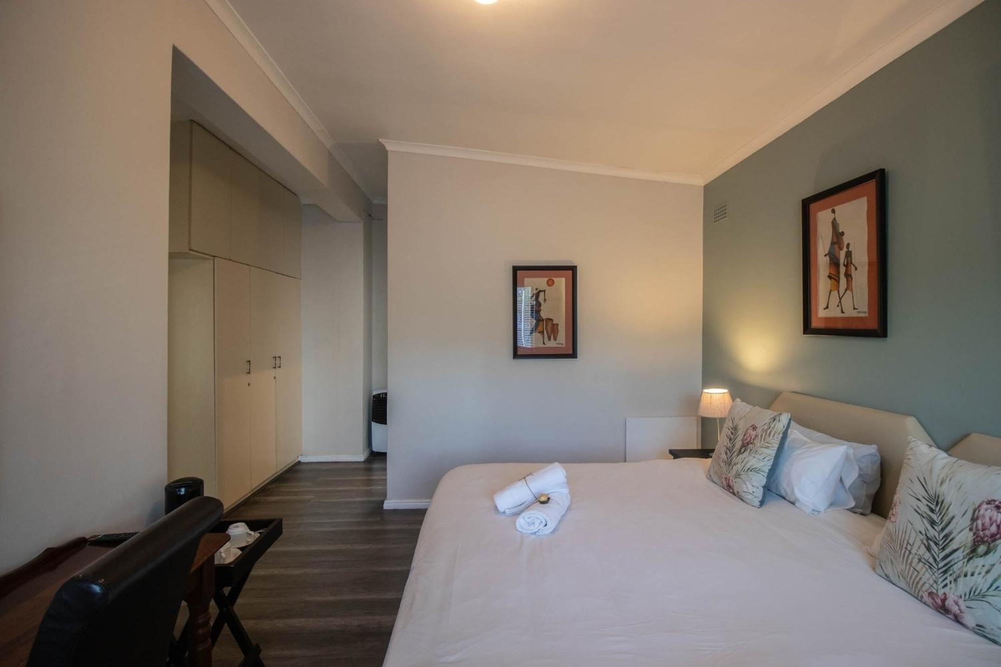 Spring Tide Inn By Ctha Cape Town Ngoại thất bức ảnh
